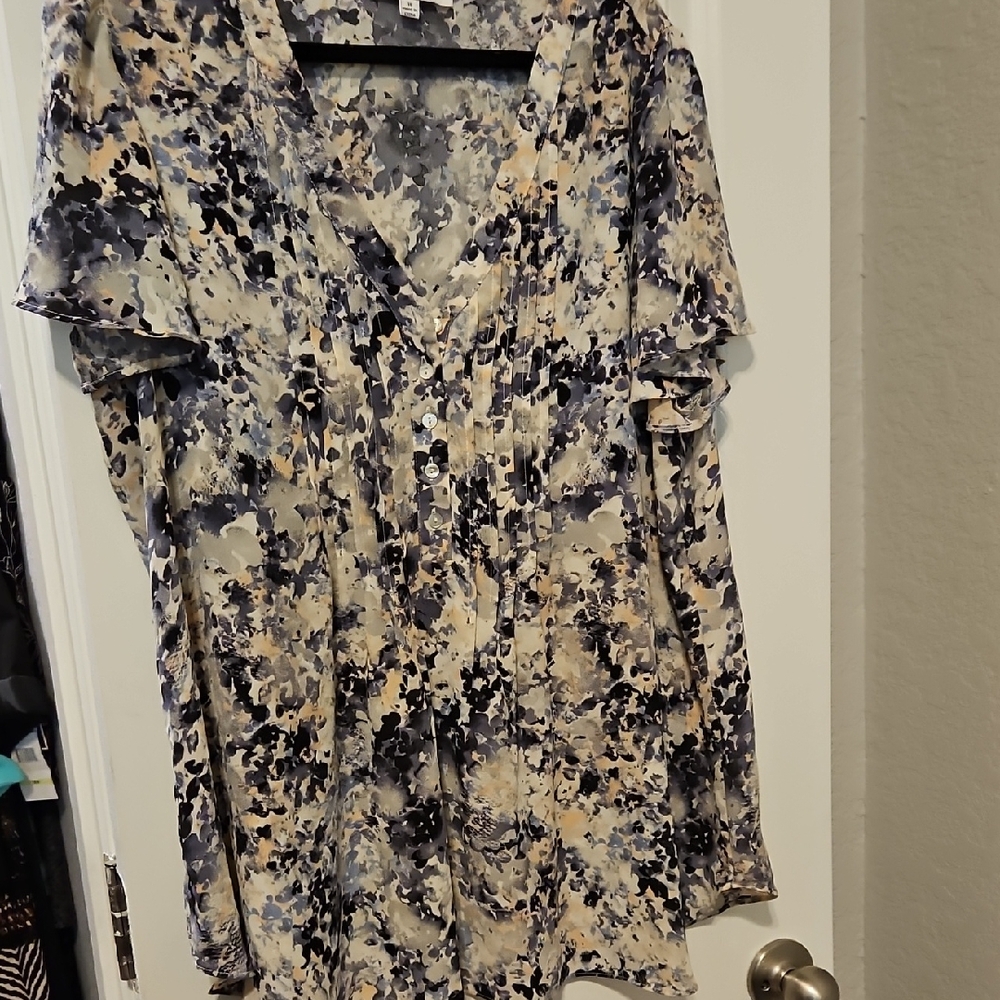 Rose & Olive Ruffled Black and Cream Blouse with Notched Collar